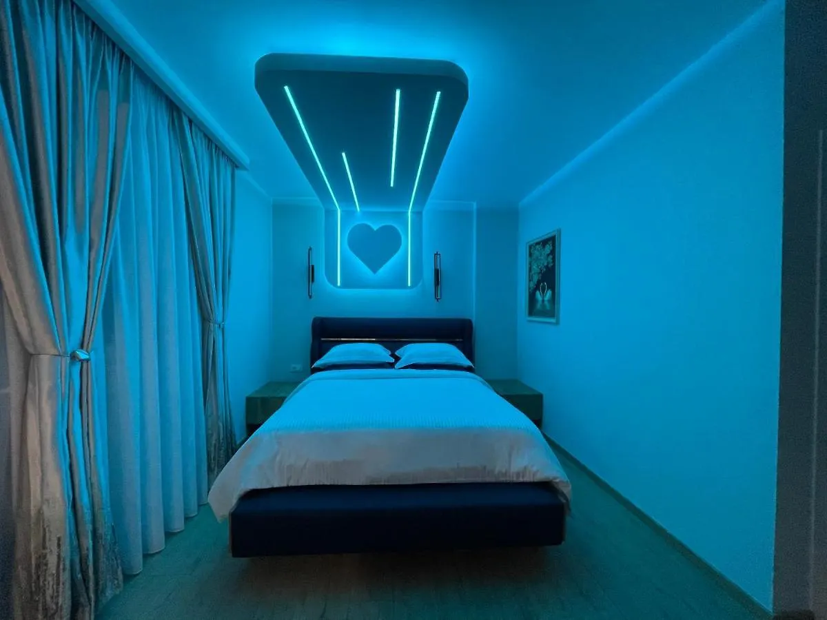 アパート Suite In City Center ティラナ アルバニア
